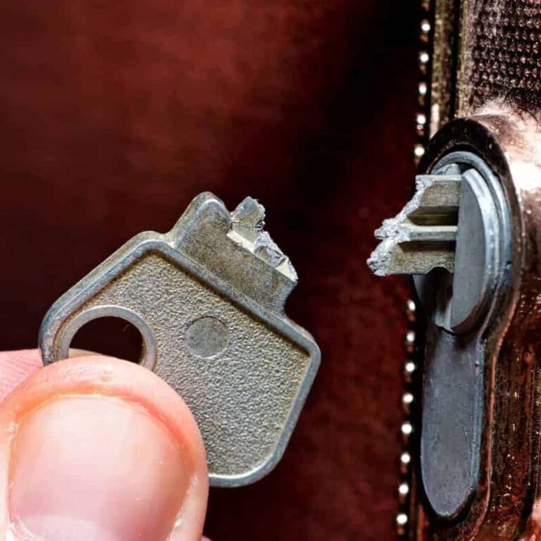 Cómo sacar llave partida de cerradura: trucos efectivos y fáciles
