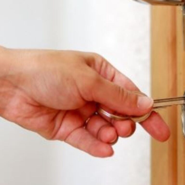 Abre una puerta sin llave: Cómo hacerlo fácilmente